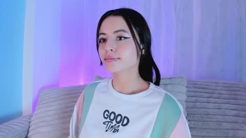    online show from March 6, 11:22 pm