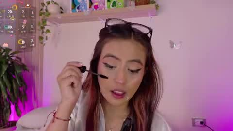 Emily Bank online show from July 16, 8:46 pm