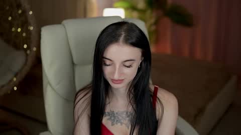 emilyymoon online show from May 21, 12:47 pm