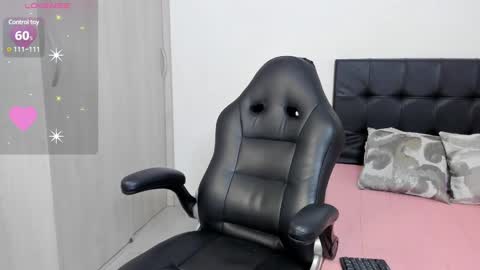 Snapshot of emma_andrew1 chatting on February 26, 2:05 pm EMMA online show from February 26, 2:05 pm