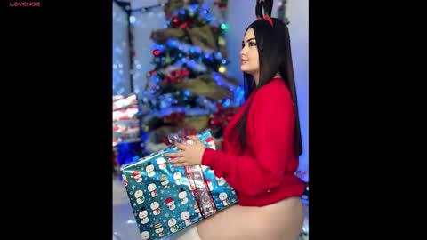 emma online show from December 22, 7:50 pm