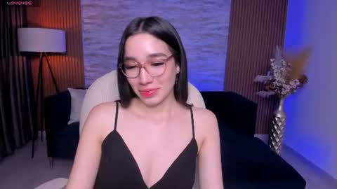 emma_caarter online show from June 12, 3:47 am