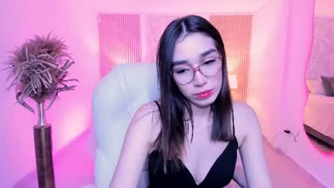 emma_caarter online show from June 23, 3:04 am