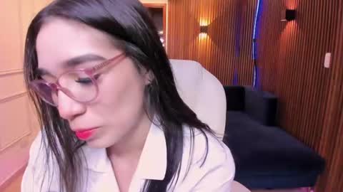 emma_caarter online show from July 23, 3:15 am