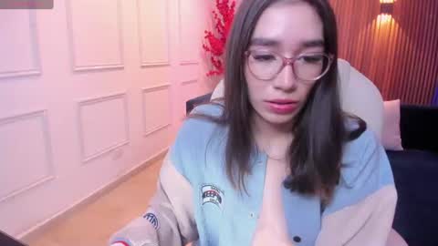 emma_caarter online show from July 9, 3:20 am