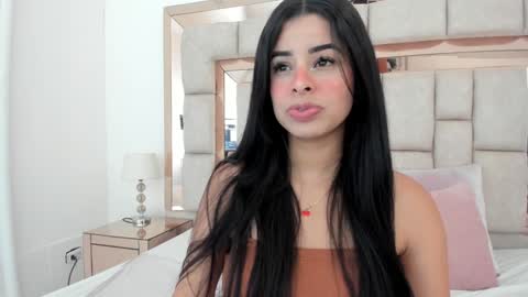 Emma Castillo online show from December 29, 4:19 pm