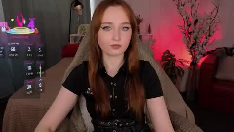 Snapshot of emma_chery chatting on October 17, 6:27 am Emma online show from October 17, 6:27 am