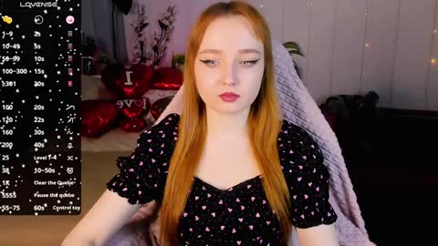 Snapshot of emma_chery chatting on February 5, 5:41 am Emma online show from February 5, 5:41 am