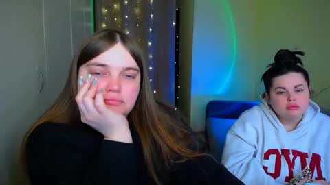 Eva online show from November 30, 9:02 am