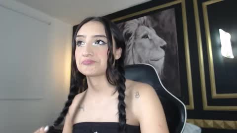 E M M A online show from February 11, 2:36 am