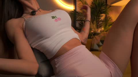 Snapshot of emma_land chatting on September 11, 6:58 am    online show from September 11, 6:58 am