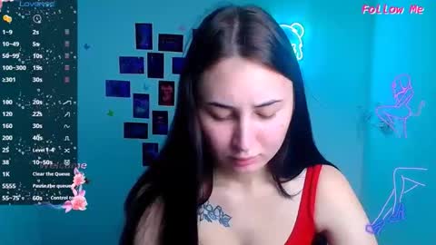 Emma online show from November 17, 12:28 pm