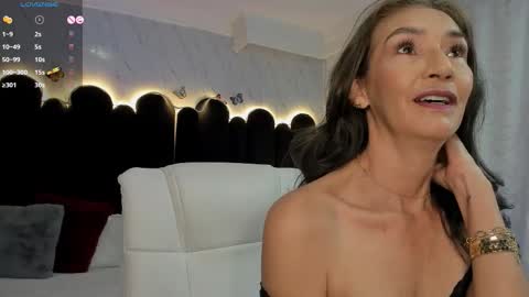 Emma  online show from October 13, 11:57 am