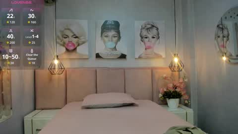 Emma online show from September 11, 2:23 am