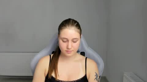 Emma online show from July 11, 12:05 pm