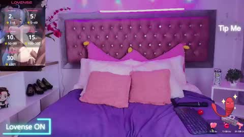 neko  online show from September 30, 11:09 pm