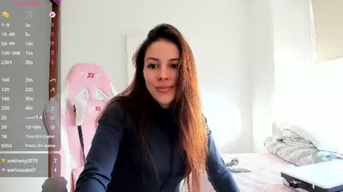 Emma online show from July 10, 9:59 pm