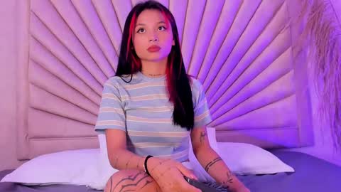 Snapshot of emmaduff_ chatting on September 25, 12:37 pm online show from September 25, 12:37 pm