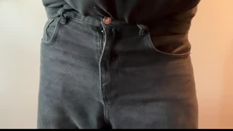 emmafreez online show from April 7, 6:43 pm