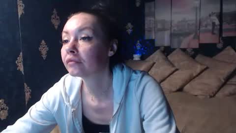 EmmaGoldX online show from February 20, 6:53 pm