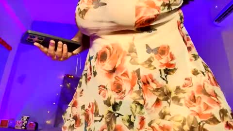  Emma  online show from February 20, 7:41 pm