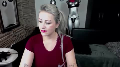 Emma online show from September 20, 9:57 pm