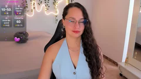 Snapshot of emmatorres9 chatting on September 10, 3:12 pm Emma Torres online show from September 10, 3:12 pm
