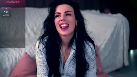 Emma online show from December 20, 8:46 pm