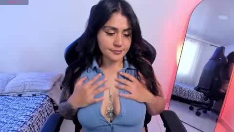 EMMA online show from July 10, 2:39 pm