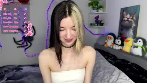 emmie_everly online show from June 5, 8:59 pm