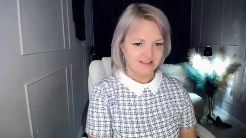 emmmam online show from March 4, 1:07 pm