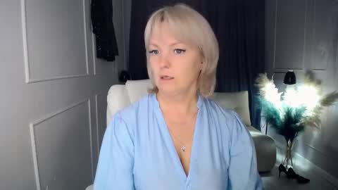 emmmam online show from October 16, 11:02 am