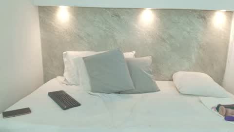 emmy online show from February 4, 8:34 pm