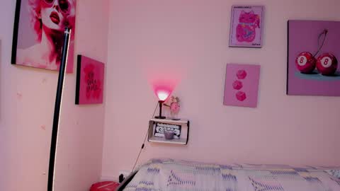 Emmy Castillo online show from May 30, 4:10 am