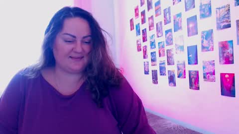 Emmy online show from February 10, 10:09 am