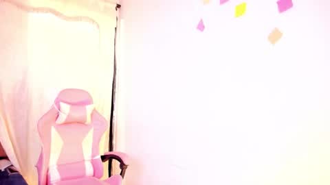 Emy New profile my other account was suspended follow me online show from November 16, 1:51 am