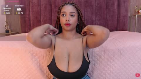 Snapshot of emy_leon chatting on February 6, 7:51 pm Emy online show from February 6, 7:51 pm