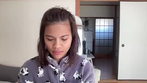 enchan931125 online show from March 8, 4:38 am