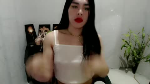 enchantress_mia03 online show from June 12, 11:29 am