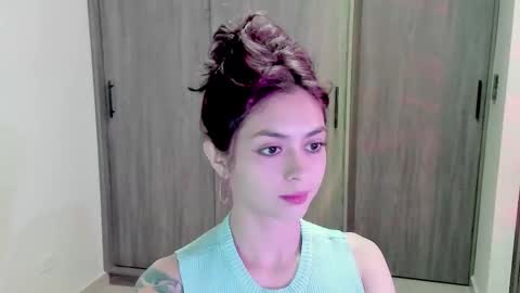 Snapshot of ephemeral_hot chatting on September 21, 2:10 am Leyla online show from September 21, 2:10 am