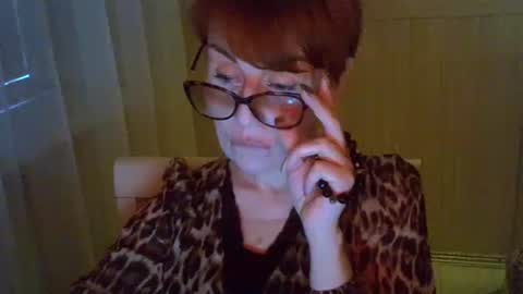 erica_lynn online show from April 25, 1:41 pm