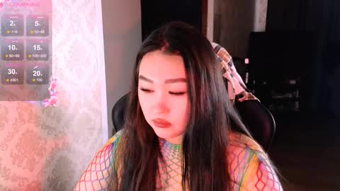 Erica Wayne online show from December 19, 8:06 am