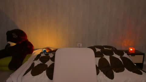 EricaPowers online show from July 24, 7:22 pm