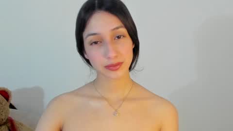 Snapshot of ericbana_ chatting on December 7, 2:53 am Dayanna online show from December 7, 2:53 am