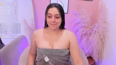 Erika Mendez online show from October 6, 8:02 pm