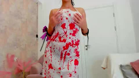 Erikabeee online show from October 31, 7:12 am