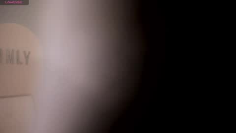 Snapshot of erikabenz chatting on March 9, 6:21 pm Erika Benz online show from March 9, 6:21 pm