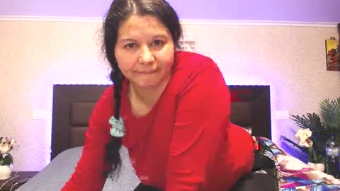 ErikaGold online show from February 2, 6:15 am