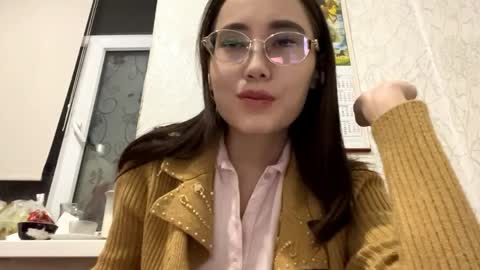 Luna online show from May 25, 9:03 pm