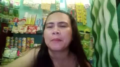 Snapshot of ermajoy chatting on October 19, 1:24 pm ermajoy online show from October 19, 1:24 pm